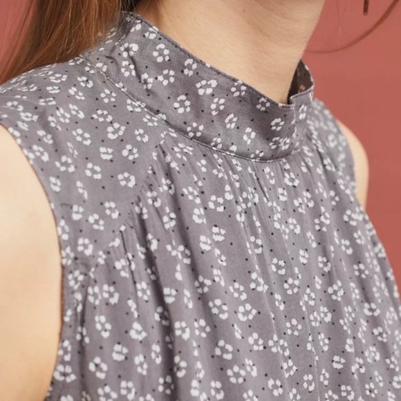 NWT Anthropologie Cloth and Stone Liane Floral Blouse Gray Motif Sz S - Picture 4 of 14